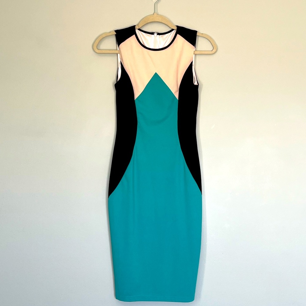 Dress EMAGE - Green black and beige - size S💚🖤💛